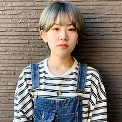 村中 愛菜